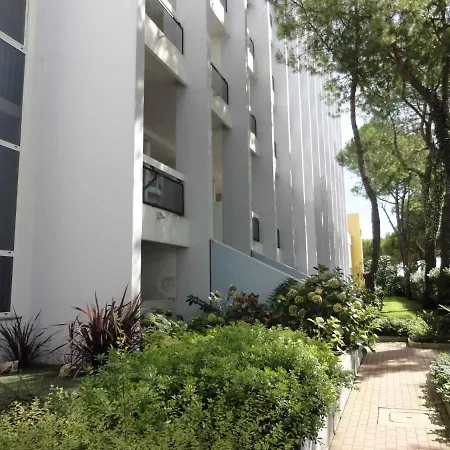 In 36526 דירה ביביונה